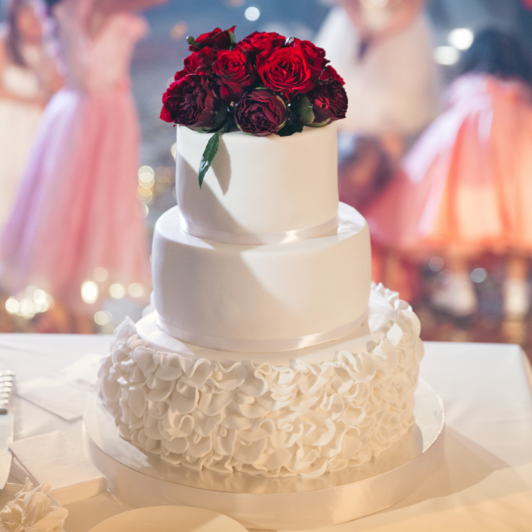 Customized Anniversary Cakes